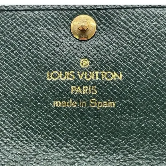 Louis Vuitton Taiga Green3 Cult Card Wallet W/ Dust Bag